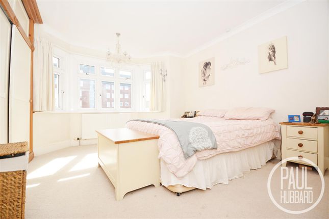 36, Kirkley Cliff Road, Suffolk photo 4