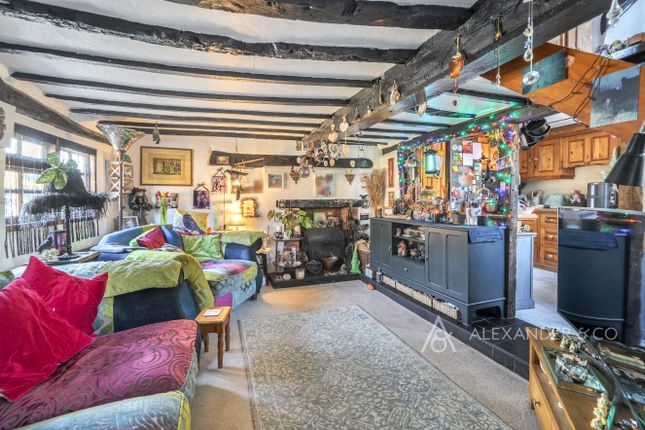 Cobweb Cottage, 5, School Hill, Buckingham photo 2