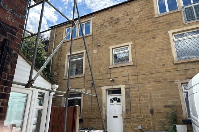 2-bed flat on 102b, Queen Street, LEEDS, £60,000