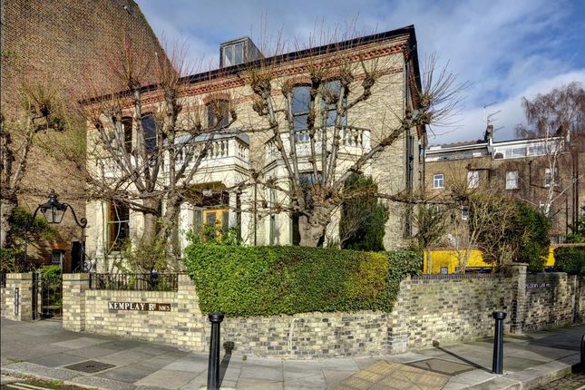 Thumbnail Detached house for sale in Kemplay Road, London