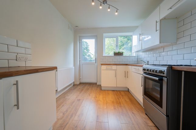 22 Cherryleas Drive, Leicester photo 4