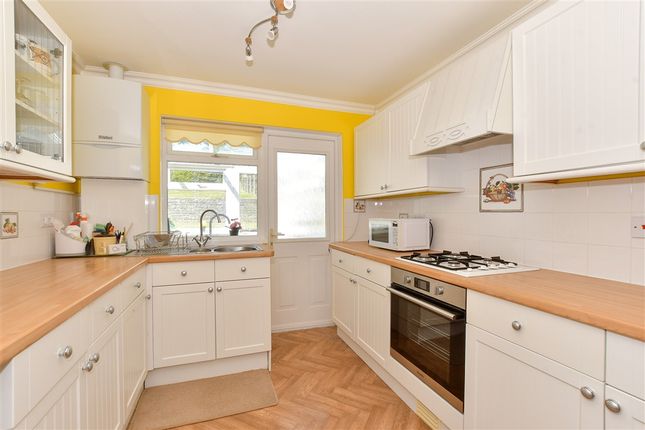 Chatsworth Avenue, Shanklin photo 2