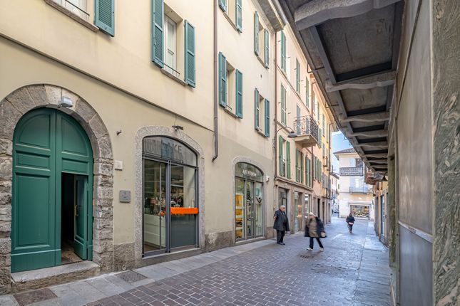 Apartment for sale in Lombardia, Como, Como