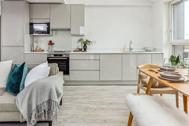Show Apartment