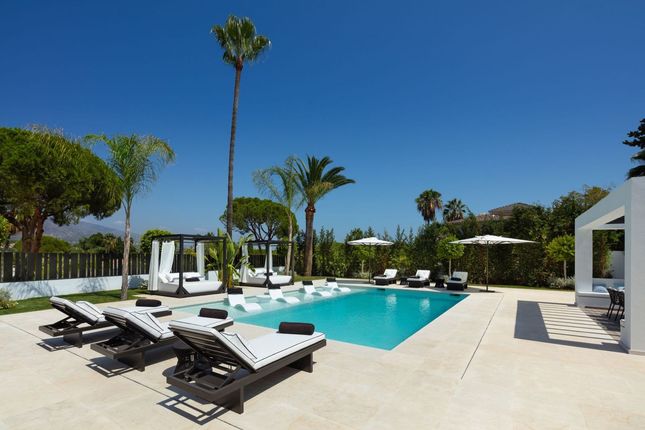Villa for sale in Las Brisas, Marbella Area, Costa Del Sol