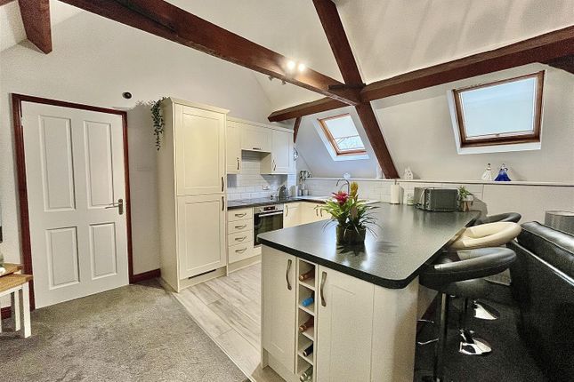 Flats A and B, 13, Copse Cross Street, Ross-On-Wye photo 4