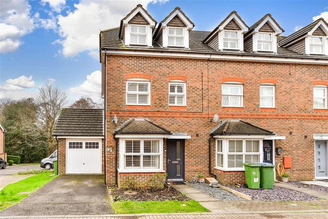Town house for sale in Crowhurst Crescent, Storrington, West Sussex