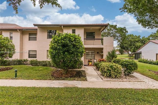 Property for sale in 9292 Vista Del Lago # H, Boca Raton, Florida, 33428, United States Of America