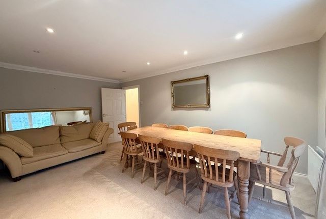 Flat 2, Bournemouth photo 5
