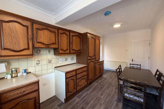 47, Uckfield Road, Enfield photo 5