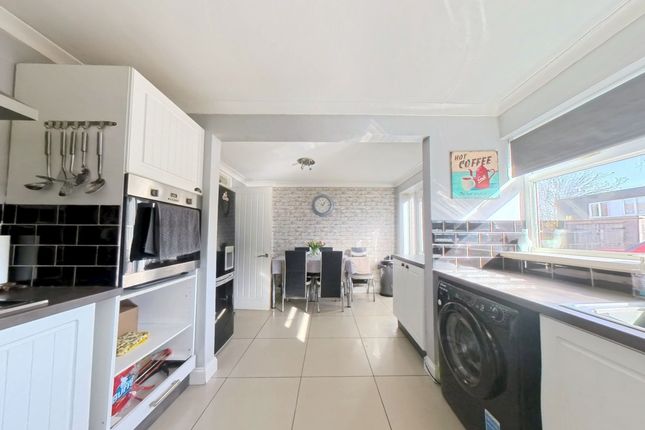 40, Trevelyan Place, Peterlee photo 5