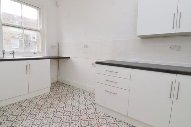 Flat 2 7 Ethelbert Terrace, Westgate-on-Sea photo 2