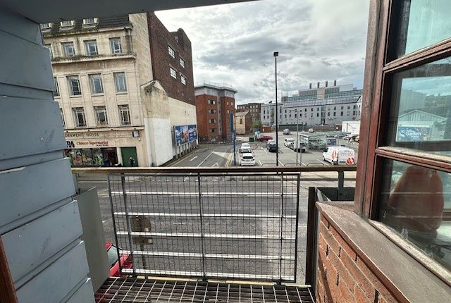 Flat 7, Liverpool photo 4