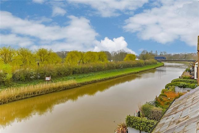 Town house for sale in Tarrant Wharf, Arundel, West Sussex