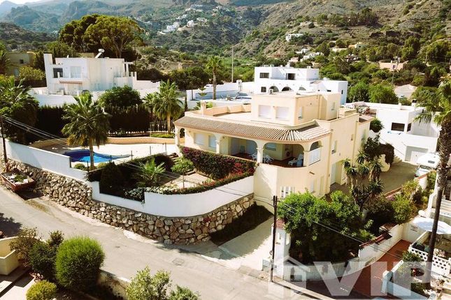 Villa for sale in Calle San Isidro, Mojácar, Almería, Andalusia, Spain