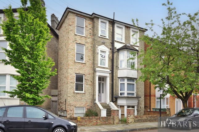 Thumbnail Flat for sale in Canning Crescent, Wood Green, London