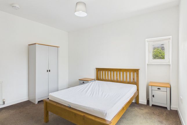 St Leonards Bank, Newington, Edinburgh, EH8 9SQ, Edinburgh photo 3