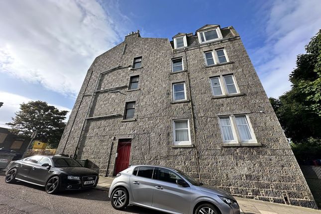 Flat for sale in 8A, Walker Place, Torry Tenanted Investment, Aberdeen AB118Bq