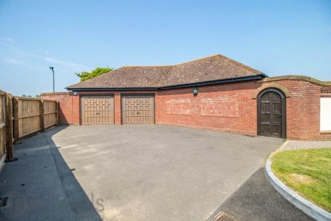 Double Garage.Jpeg