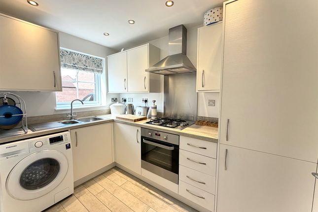 24, Ketil Place, Hull photo 3