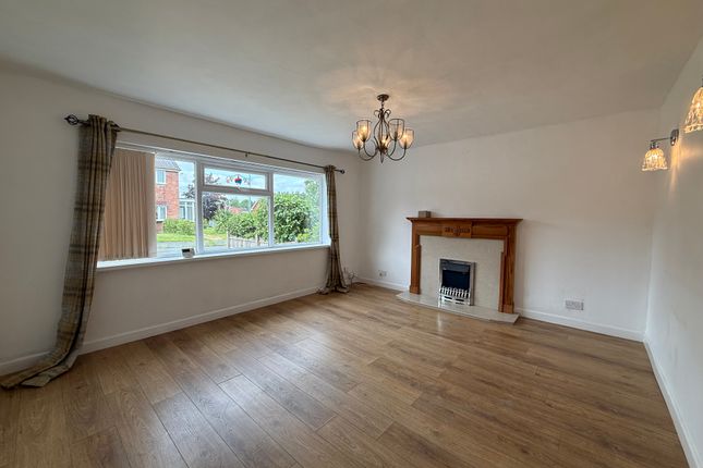 66, Burntwood photo 4