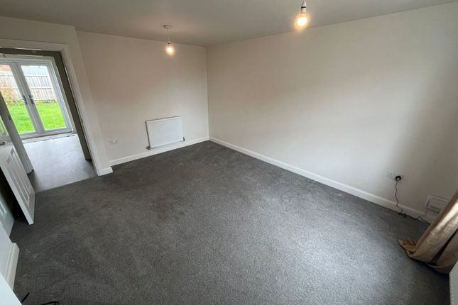 26, Jack Harrison Avenue, East Riding of Yorkshire photo 2