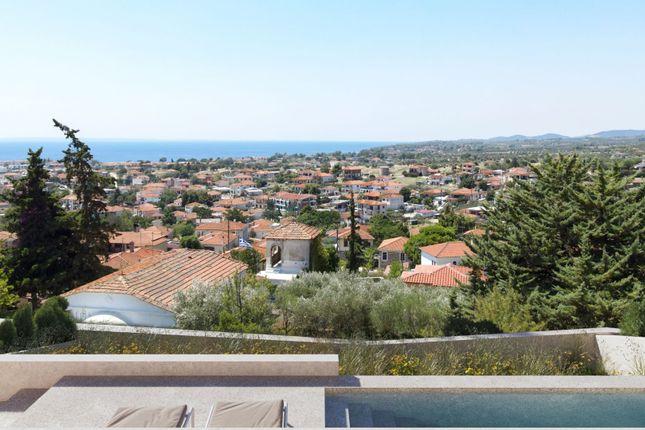 Villa for sale in Nikiti 630 88, Greece