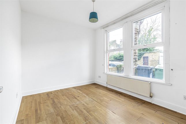 41, Granleigh Road, London photo 4