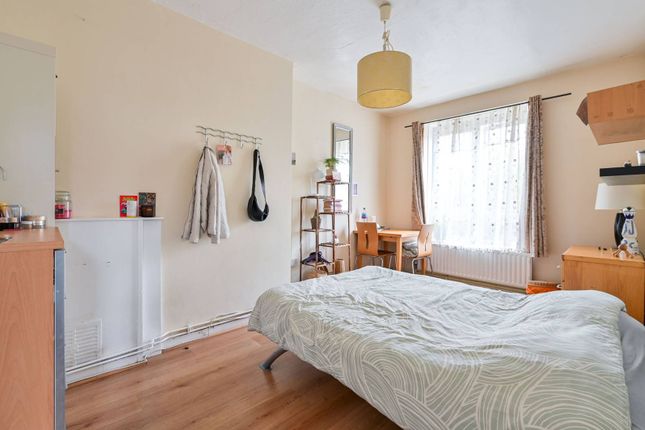 Thumbnail Flat for sale in Dorset Road, Vauxhall, London