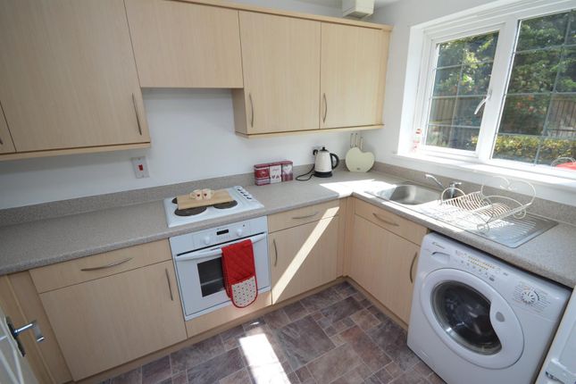 Flat to rent in Lapwing View, Horbury