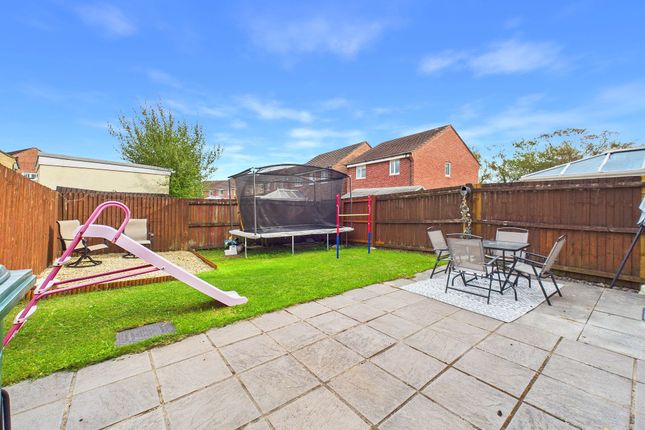5 Herbert Thomas Way, Swansea photo 4