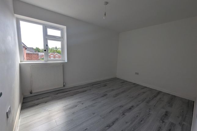 FLAT 2, 55, Redhouse Street, Walsall photo 3