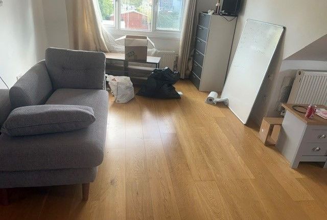 78 Linden Road, Luton photo 2