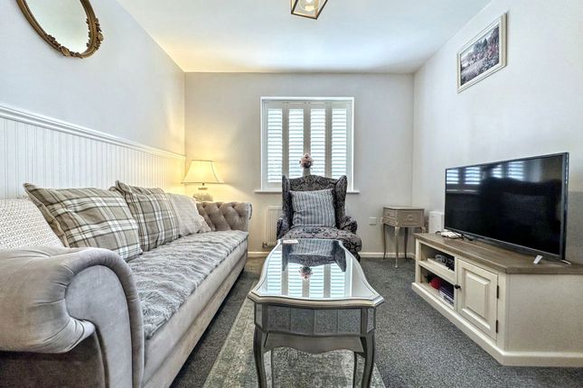 15, Princess Anne Court, Washington photo 4