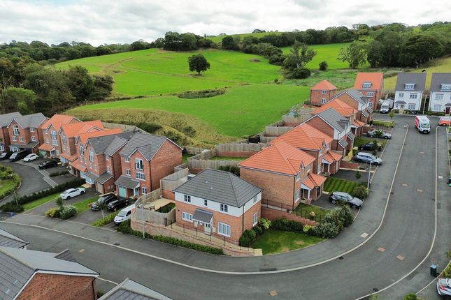8, Yr Helyg, Colwyn Bay photo 3