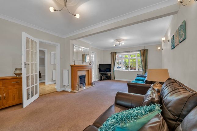 62, Oakfield Avenue, Leicester photo 4