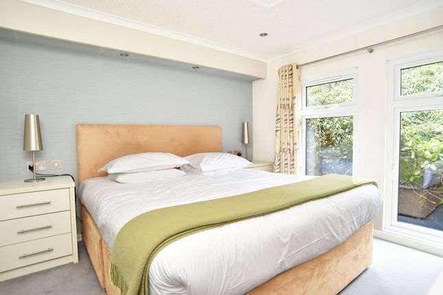 Huntingdale Lodge, Repton Green, Harrogate photo 5