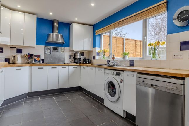 25, Hambridge Road, Southam photo 2