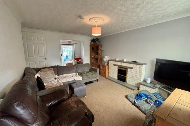 3, Linley Drive, Telford photo 2