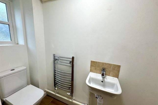 3, Florence Gardens, Chepstow photo 4