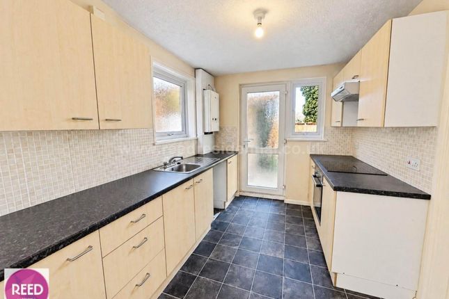 41, Sidmouth Avenue, Westcliff On Sea photo 3