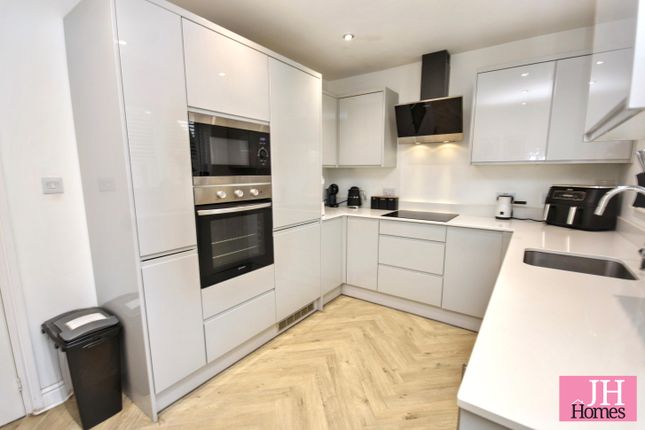 20, Sir John Barrow Way, Ulverston photo 4