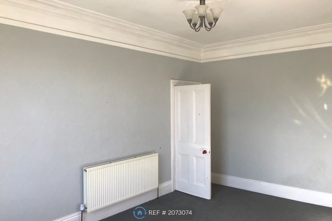 Terraced house to rent in Norristhorpe Lane, Liversedge