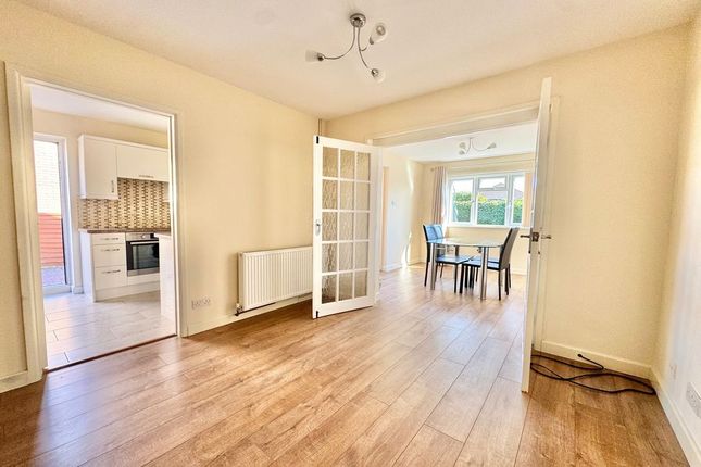 28, Starcross Road, Weston-Super-Mare photo 2