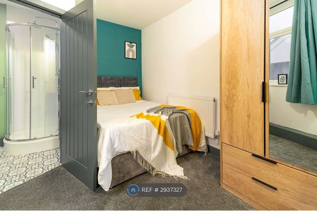 Curzon Road, Bolton photo 3