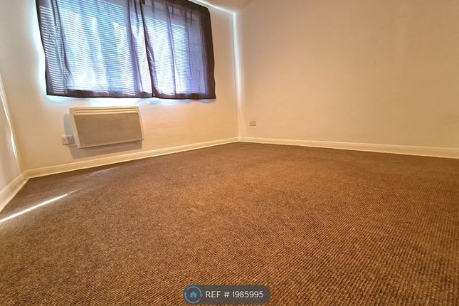 Thumbnail Flat to rent in St. Albans Road, Hersden, Canterbury