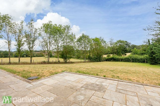 Victoria House, Laundry Lane, Nazeing photo 4