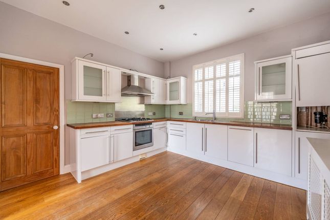 Thumbnail Maisonette to rent in Cambridge Road North, Chiswick, London