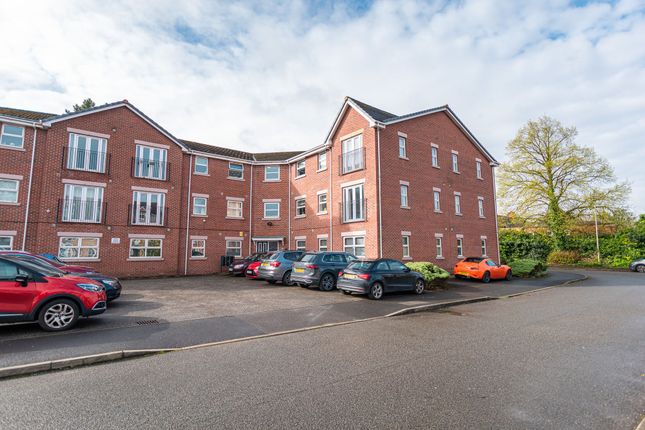 Flat for sale in Planewood Gardens, Lowton