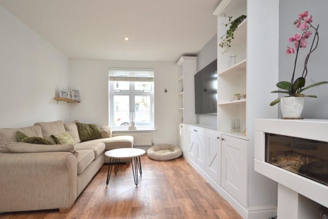 32, Brookside Drive, Bath photo 4